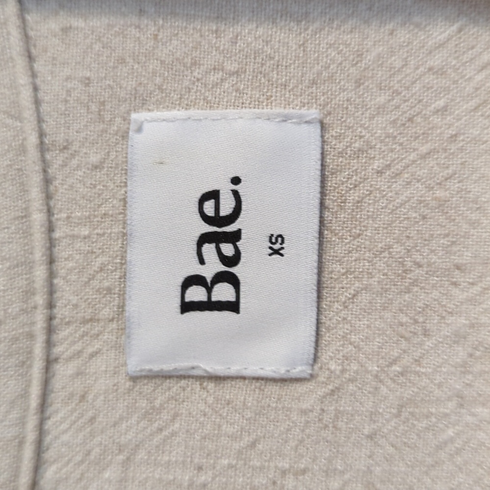 Bae. Button-Down Dress - Picture 5 of 9